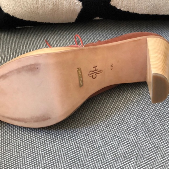 Cole Haan booties - sz 9 - NWOT - Picture 3 of 4